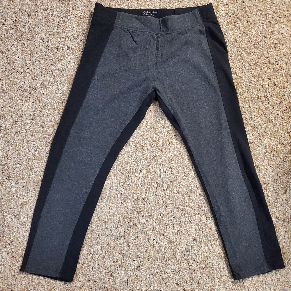 Womens Gray and Black Legging